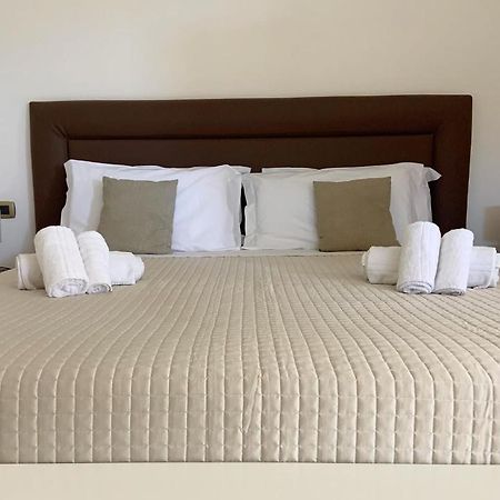 Carone Suite-Charme&Pool Polignano a Mare Exteriör bild