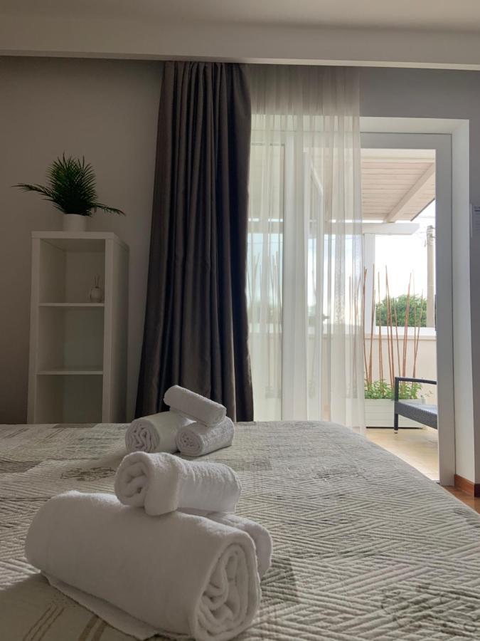 Carone Suite-Charme&Pool Polignano a Mare Exteriör bild