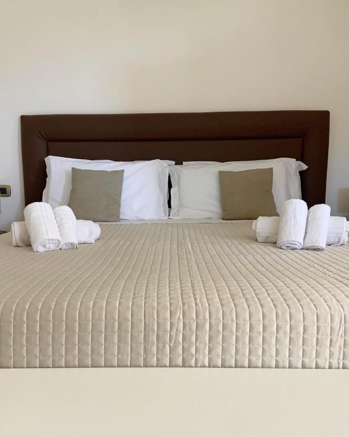 Carone Suite-Charme&Pool Polignano a Mare Exteriör bild