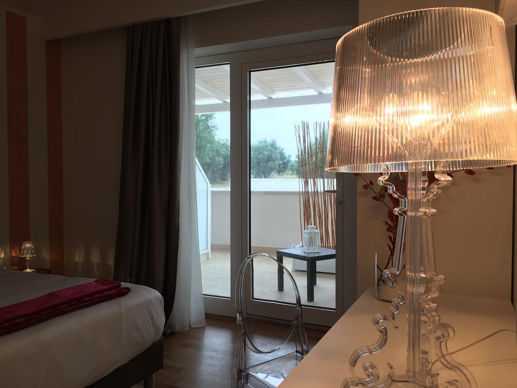Carone Suite-Charme&Pool Polignano a Mare Exteriör bild