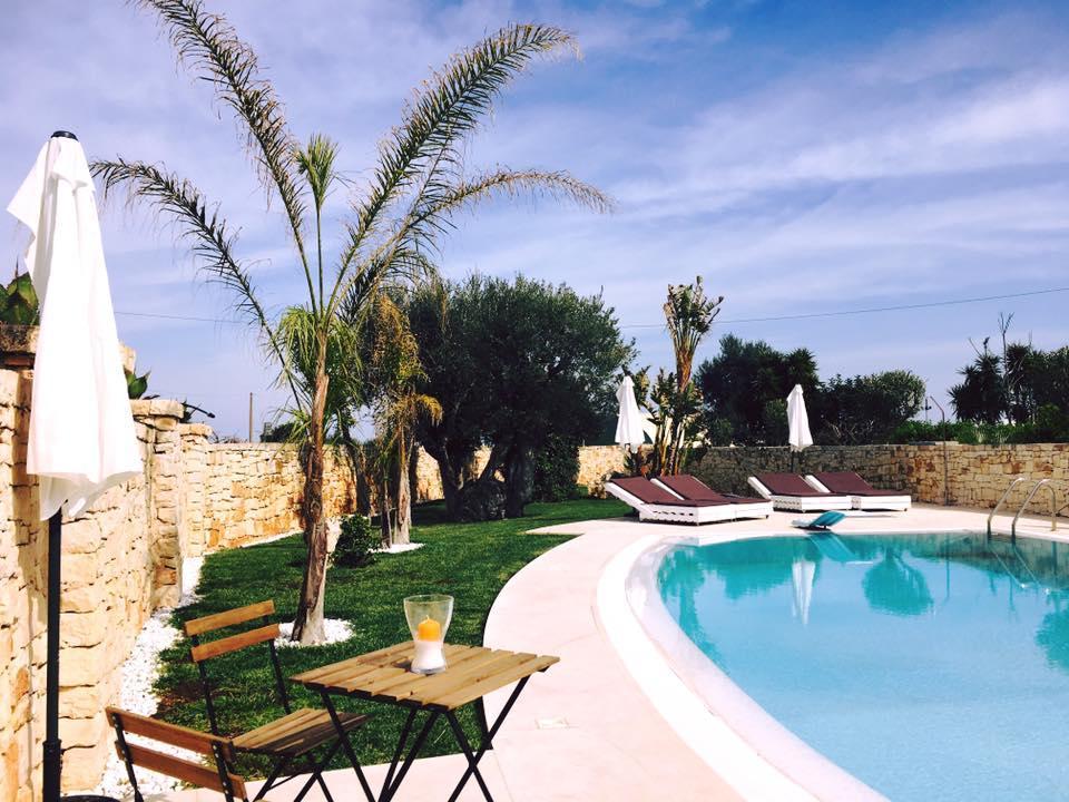 Carone Suite-Charme&Pool Polignano a Mare Exteriör bild