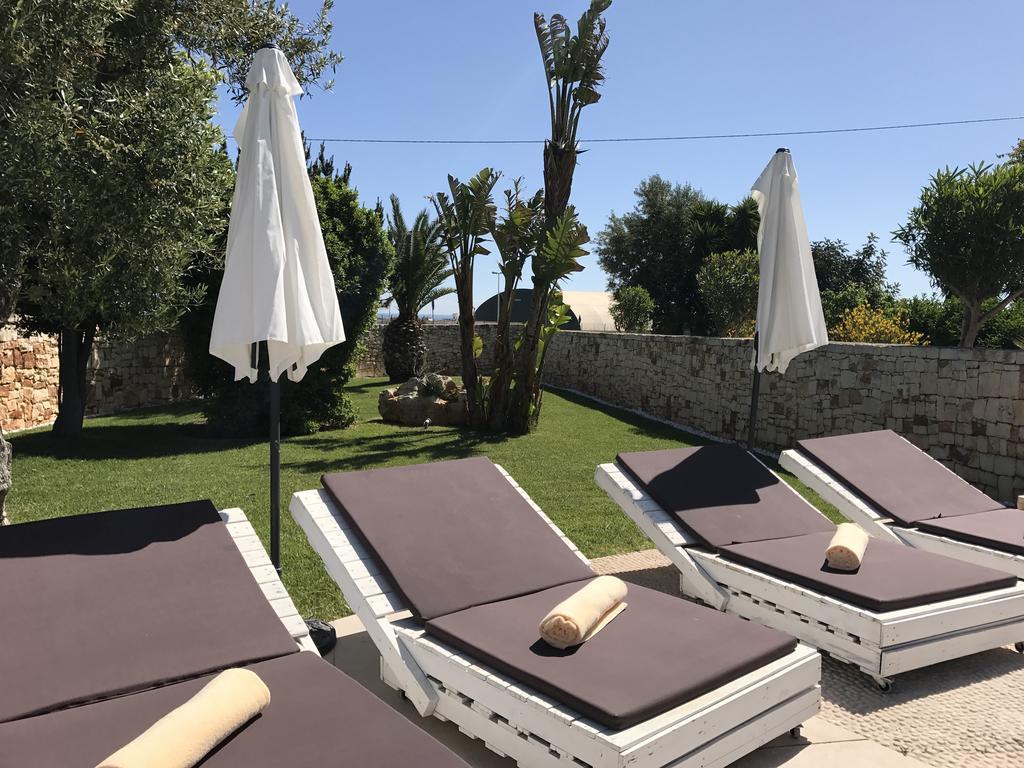 Carone Suite-Charme&Pool Polignano a Mare Exteriör bild