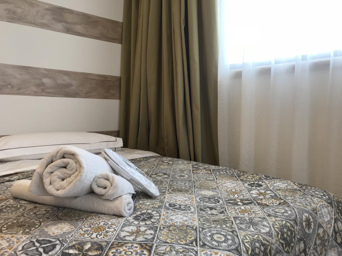 Carone Suite-Charme&Pool Polignano a Mare Exteriör bild